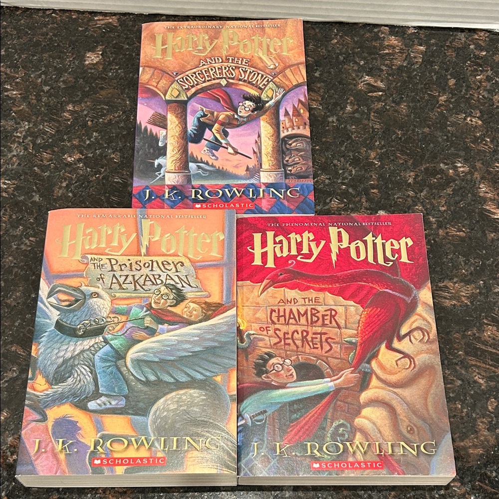 Scholastic Harry Potter Paperback Trio - Red, Purple, Green - Picture 2 of 6